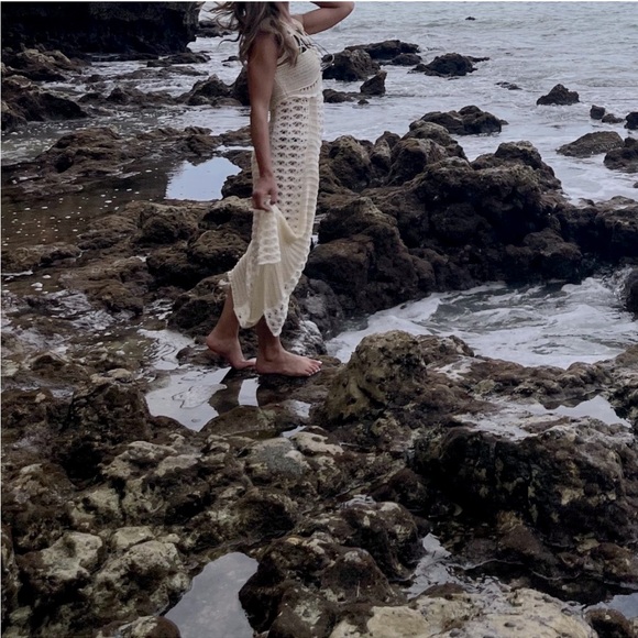 Zara Beach Dress/Cover Up - Picture 2 of 2